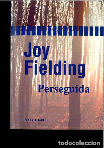 Libros: Perseguida- 9788401326462 - Foto 1