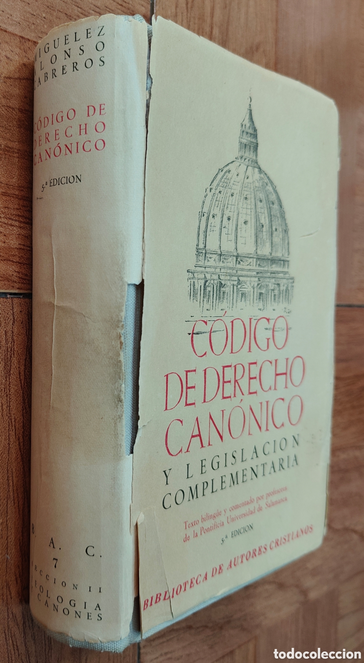 Libros: C&oacute;digo de Derecho Can&oacute;nico y Legislaci&oacute;n Complementaria � Biling&uuml;e - VV. AA. - Foto 1