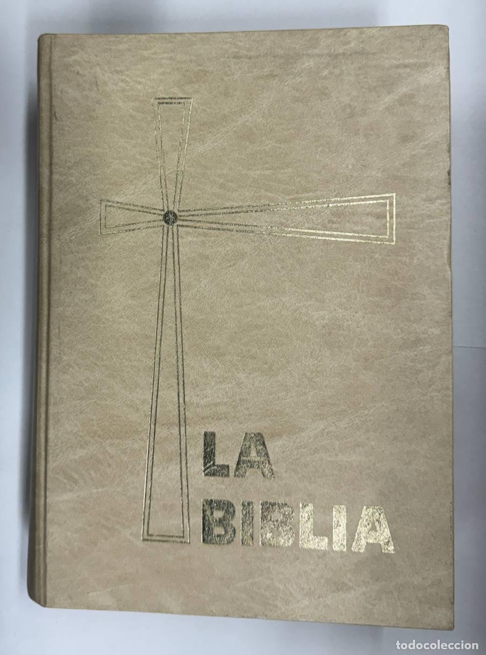 books: LA BIBLIA - Vvaa - Vvaa