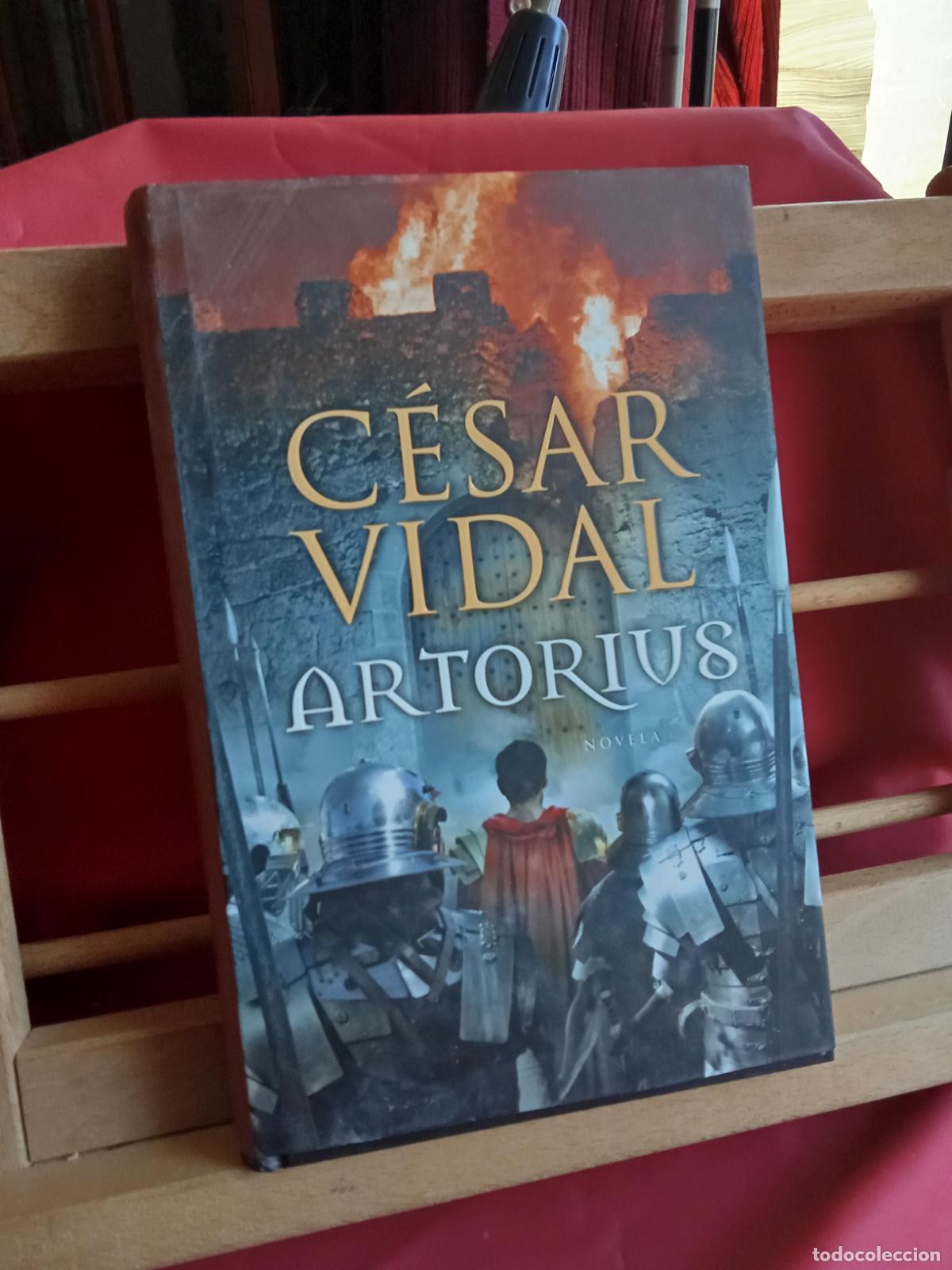 Libros: Artorius. C&eacute;sar Vidal L.24781-171 sin uso - Foto 1
