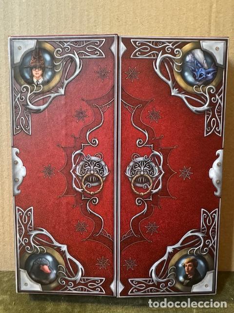 Libros: HARRY POTTER. A POP-UP GALLERY OF CURIOSITIES. Libro Pop &ndash; Up. - D&iacute;az. James, / Sergio G&oacute;mez Silv&aacute;n