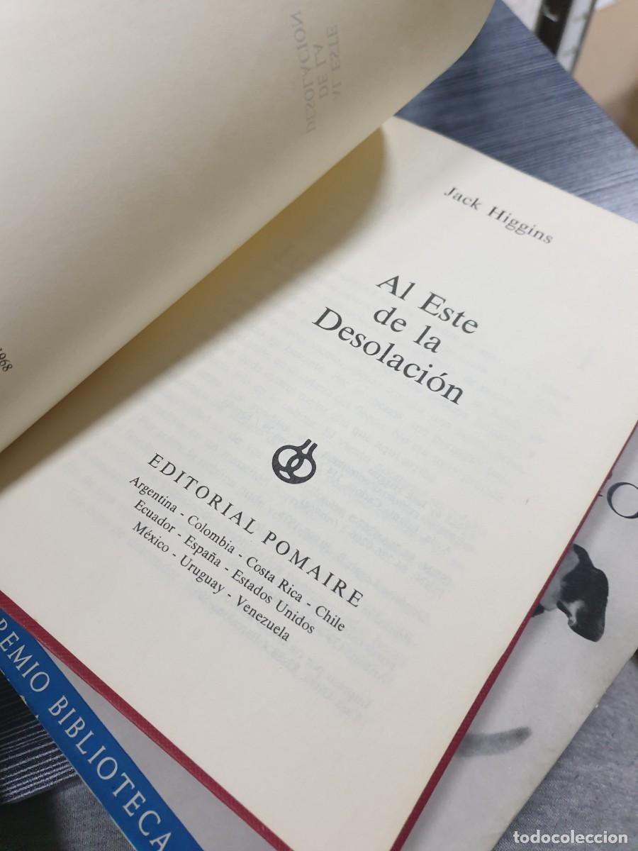 Libros: Al este de la desolaci&oacute;n Jack Higgins Editorial Pomaire - Foto 2