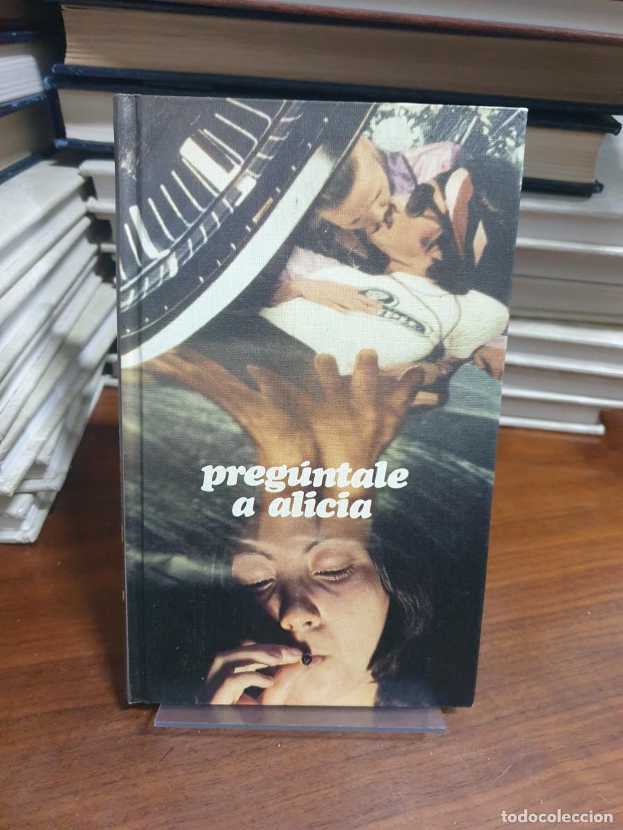 Libros: Preg&uacute;ntale a Alicia . - Foto 1