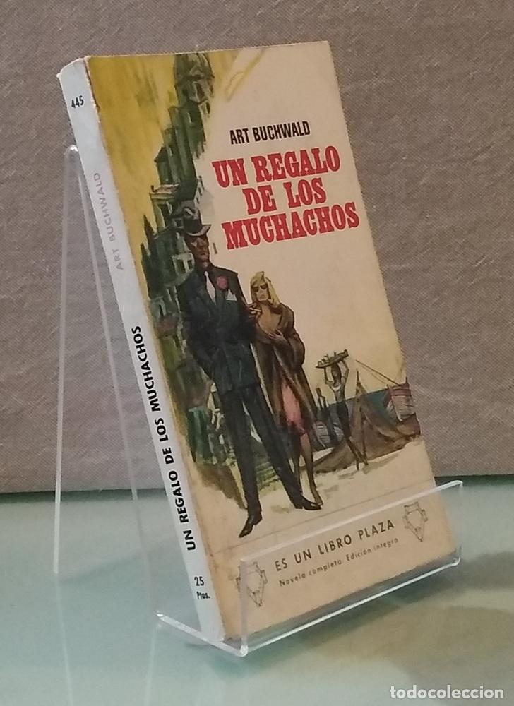 Libros: Un regalo de los muchachos - Art Buchwald - Foto 1