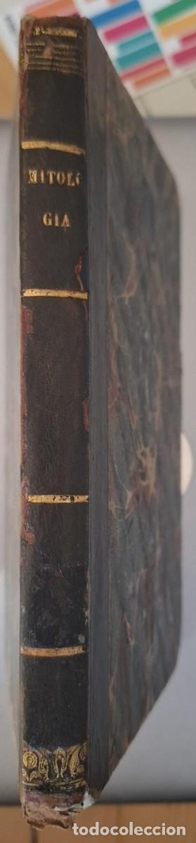 Libri di seconda mano: CURSO ELEMENTAL DE ESTUDIOS PARA EL USO DE LA JUVENTUD ESPA&Ntilde;OLA, TOMO II. MITOLOJIA