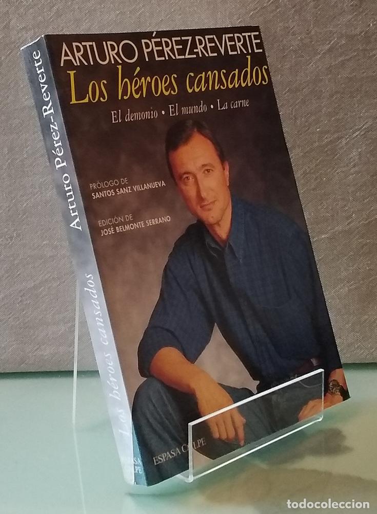 Livros em segunda m&atilde;o: Los h&eacute;roes cansados - Arturo P&eacute;rez Reverte