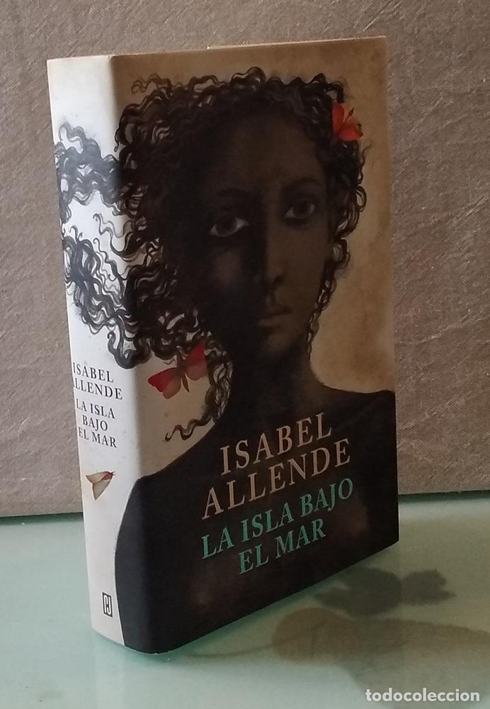 Livros em segunda m&atilde;o: La isla bajo el mar - Isabel Allende