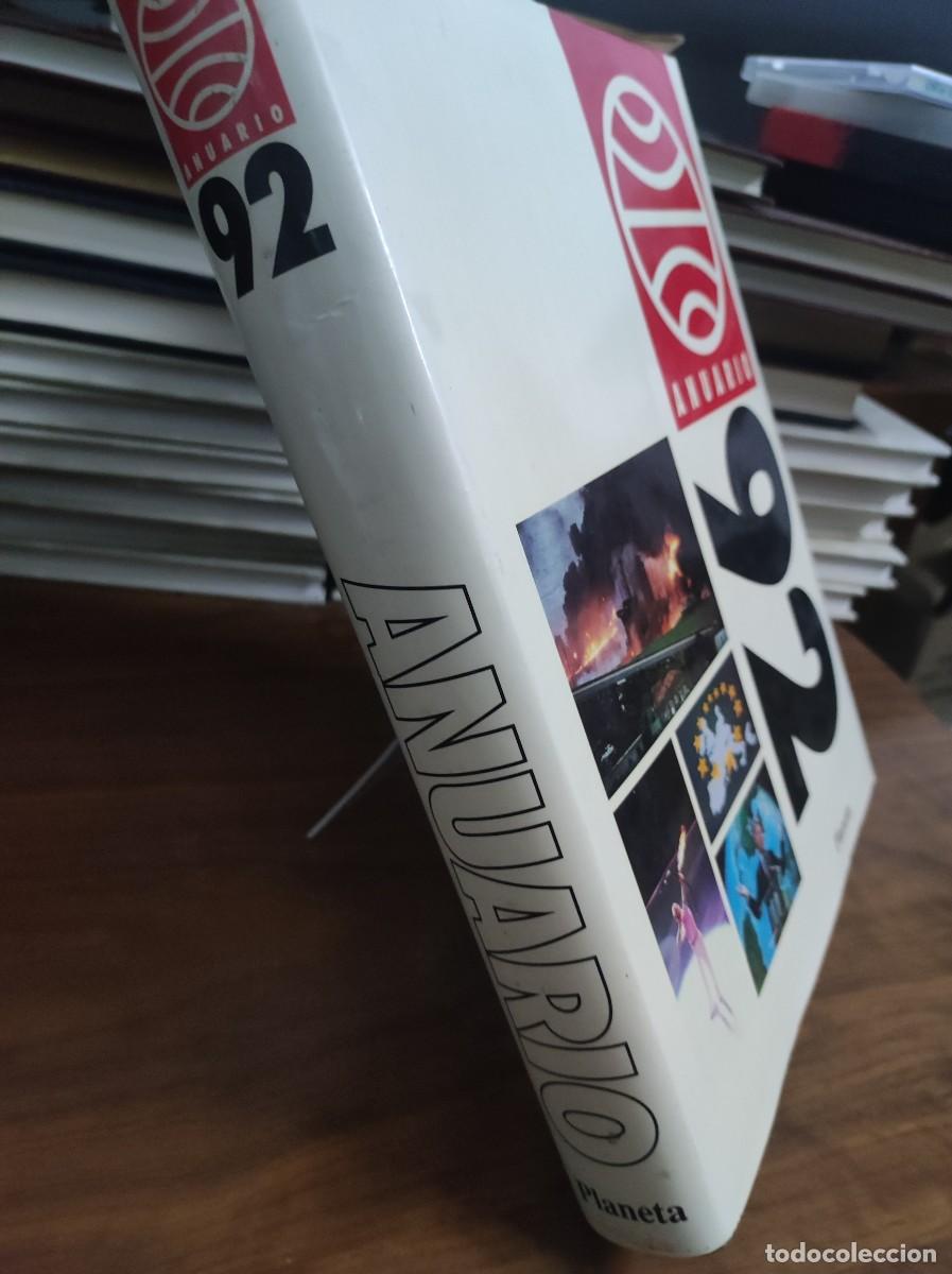 Libros: Anuario 92 Planeta .- - Foto 2