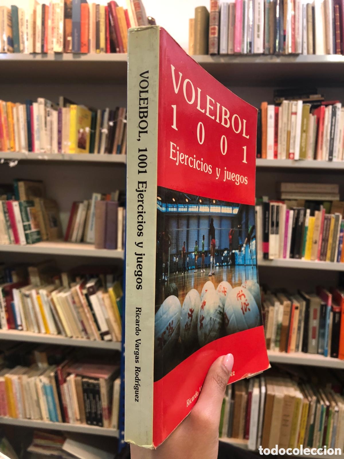 Libri di seconda mano: Voleibol, 1001 Ejercicios y juegos - Ricardo Vargas Rodr&iacute;guez