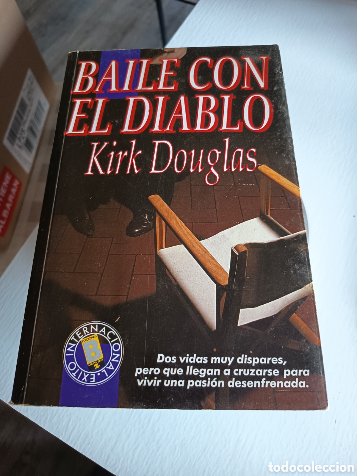books: Baile con el diablo. Kirk Douglas