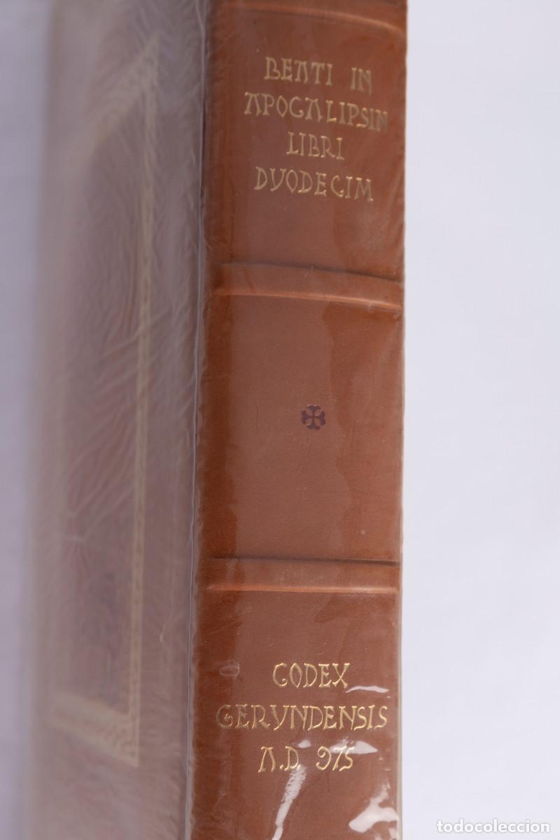 Libros: Beato de Li&eacute;bana &ndash; Codex Gerundensis (A.D. 975) &ndash; Facs&iacute;mil EDILAN completo y numerado (3 vols) - Foto 9