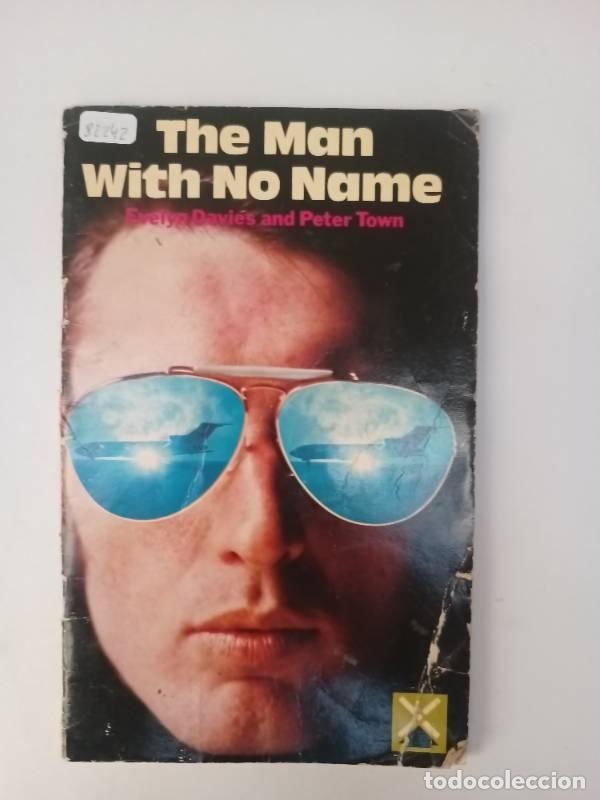 Libri di seconda mano: The man with no name - Evelyn Davies