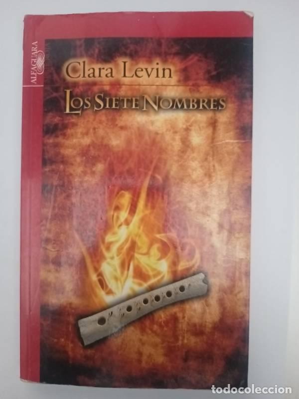 Livros em segunda m&atilde;o: Los Siete Nombres - Clara Levin