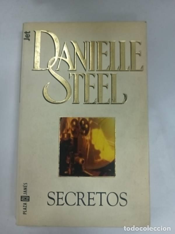 Libros: Secretos - Danielle Steel - Foto 1