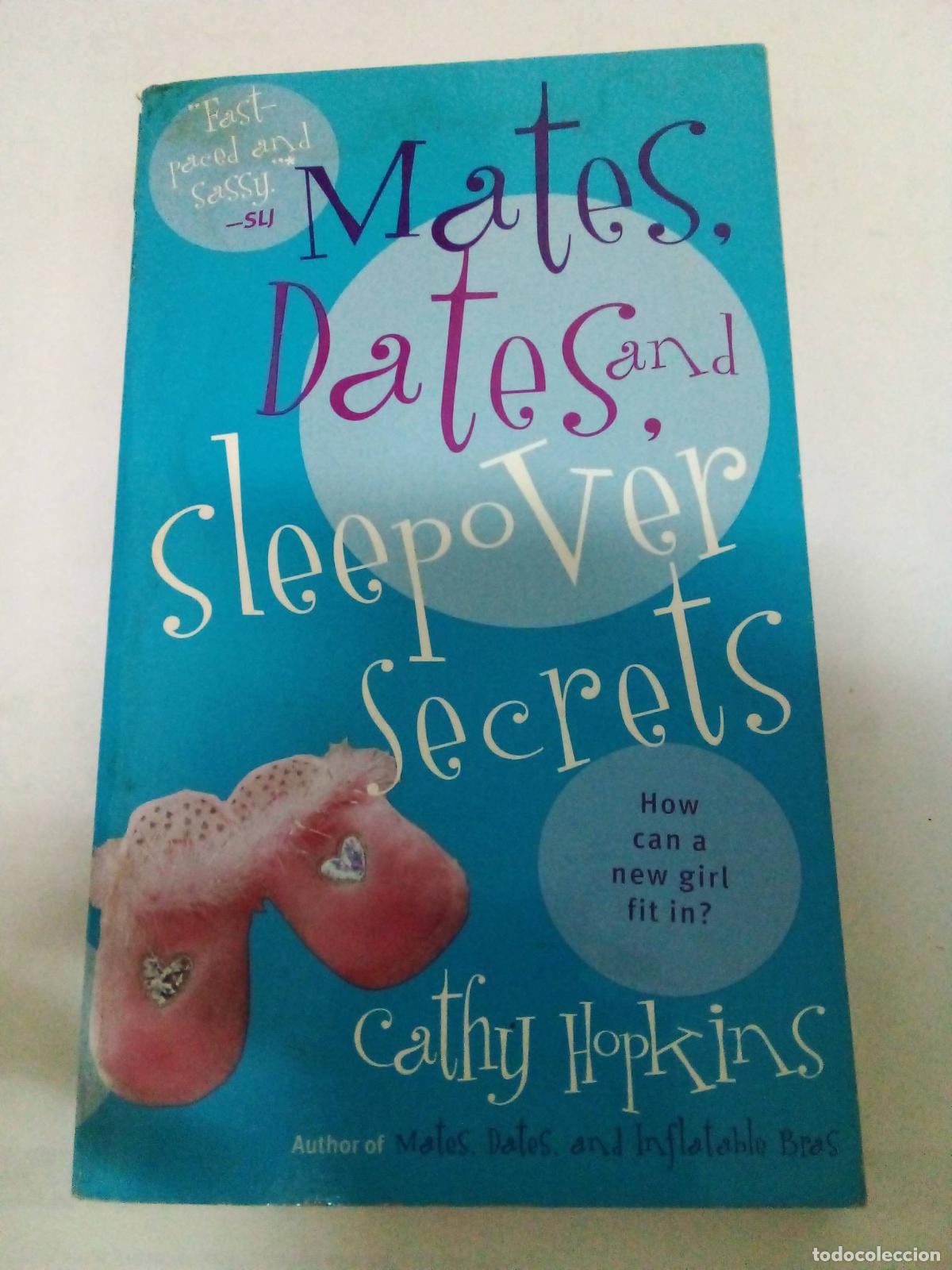 Libri di seconda mano: Mates, Dates, and Sleepover Secrets - Cathy Hopkins