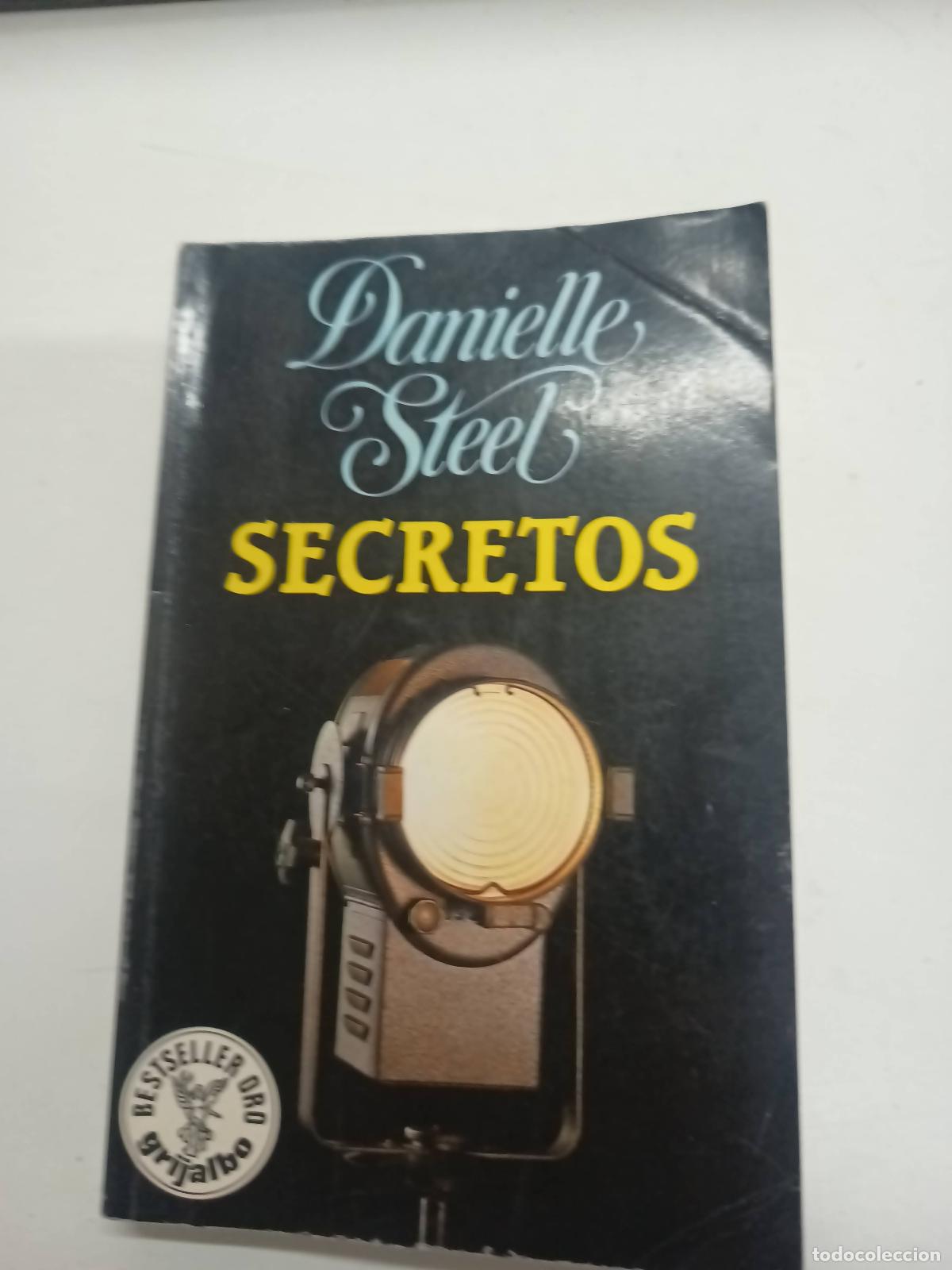 Libros: Secretos - Danielle Steel - Foto 1