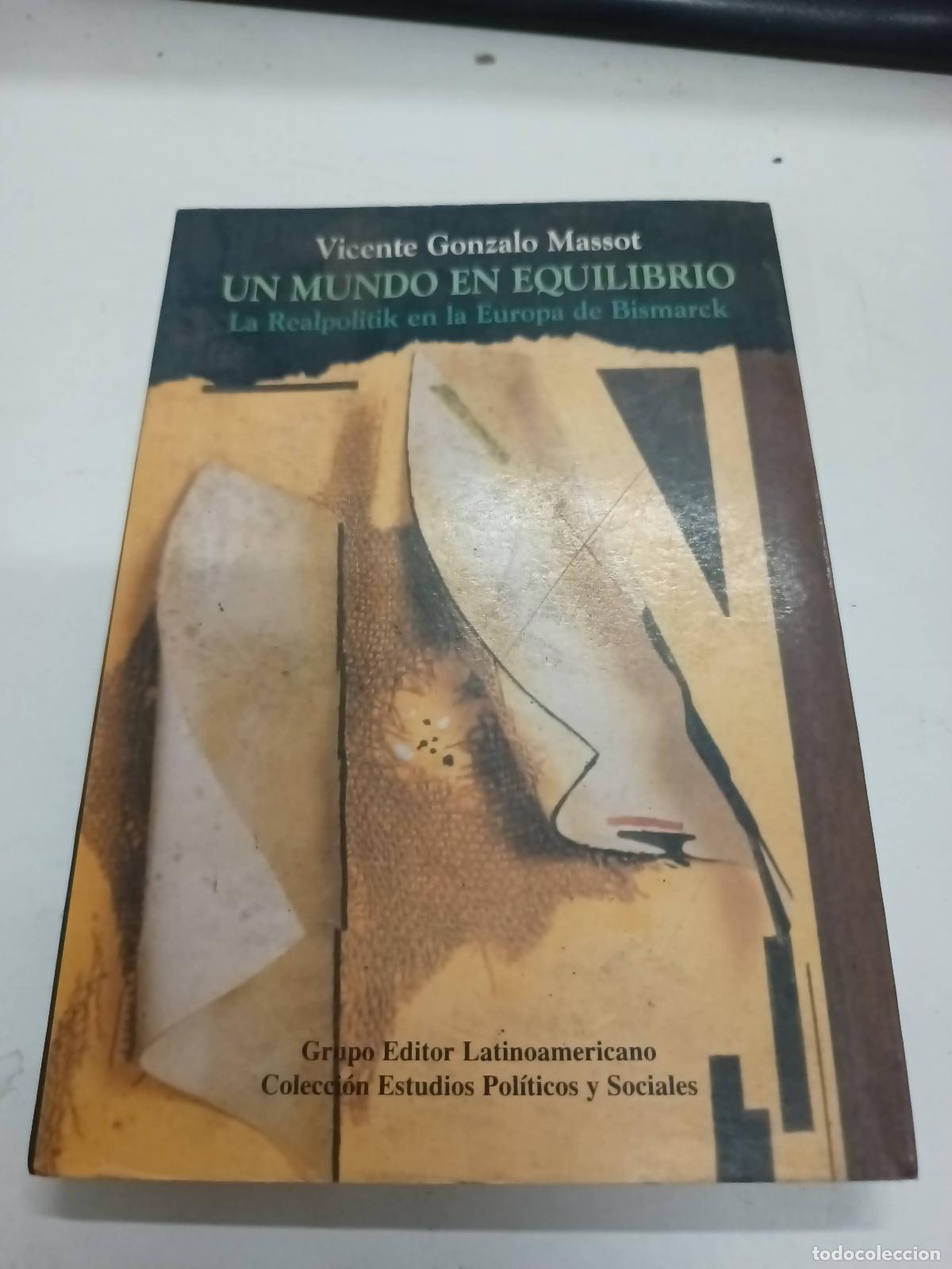 books: Un mundo en equilibrio - Vicente Gonzalo Massot