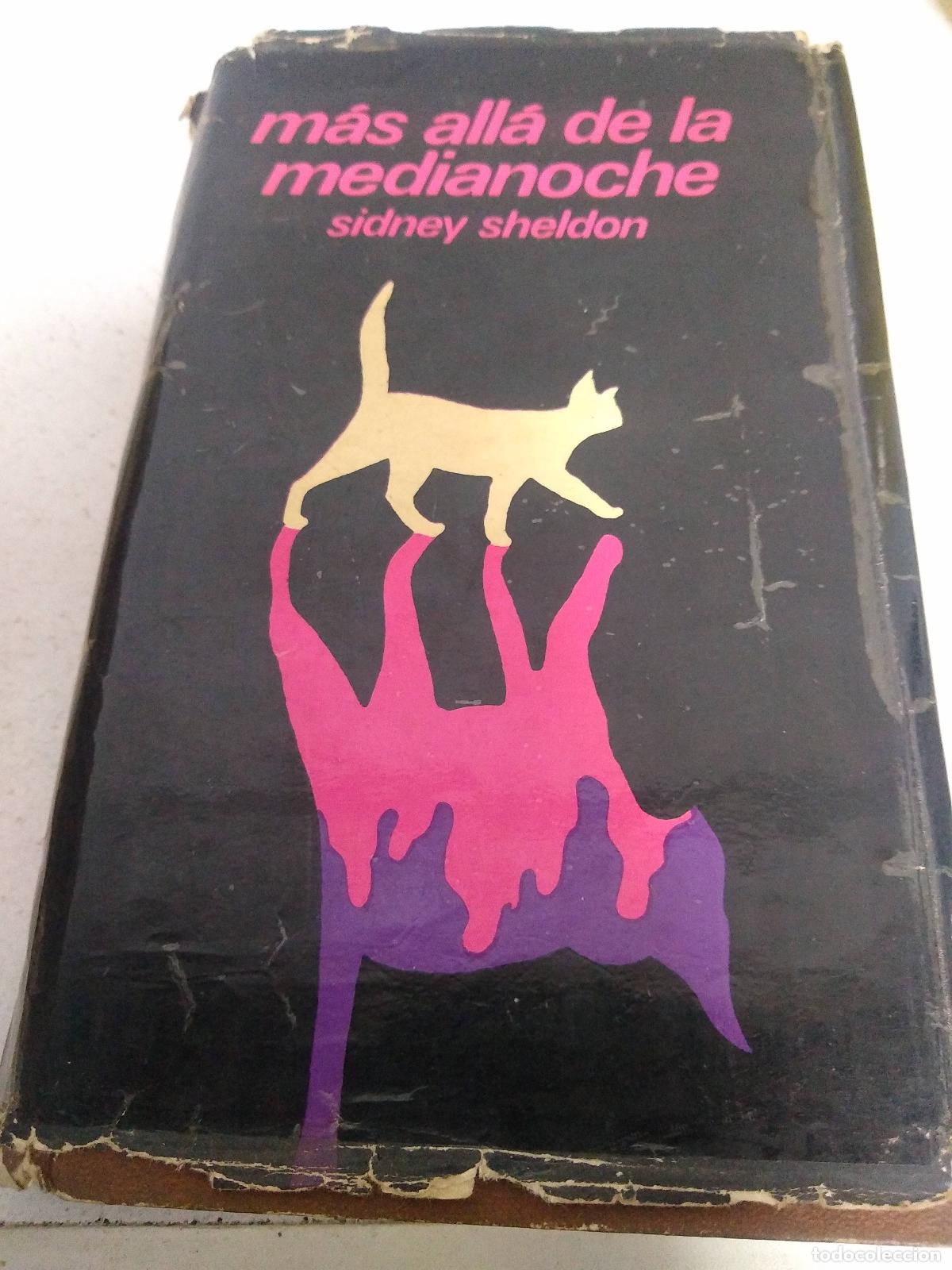 Libros: M&aacute;s all&aacute; de la medianoche - Sidney Sheldon - Foto 1