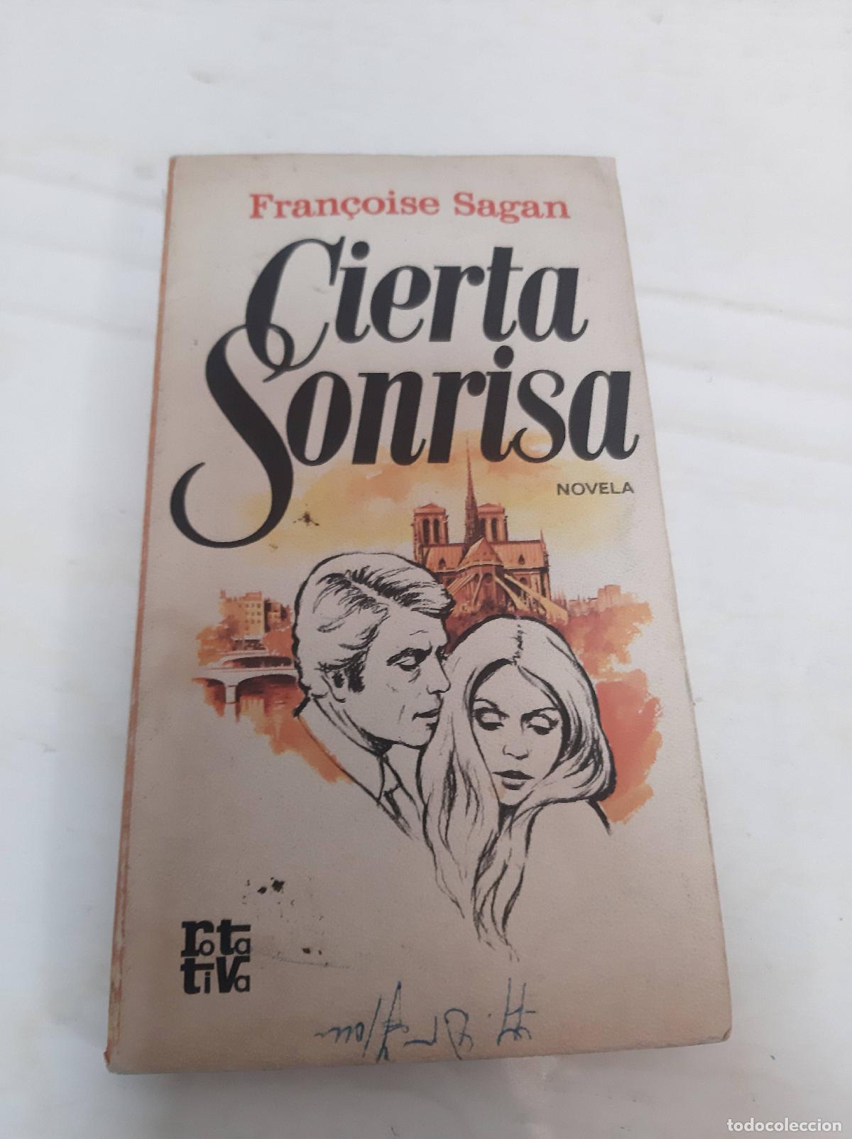 Libros: Cierta sonrisa - Varios autores - Foto 1