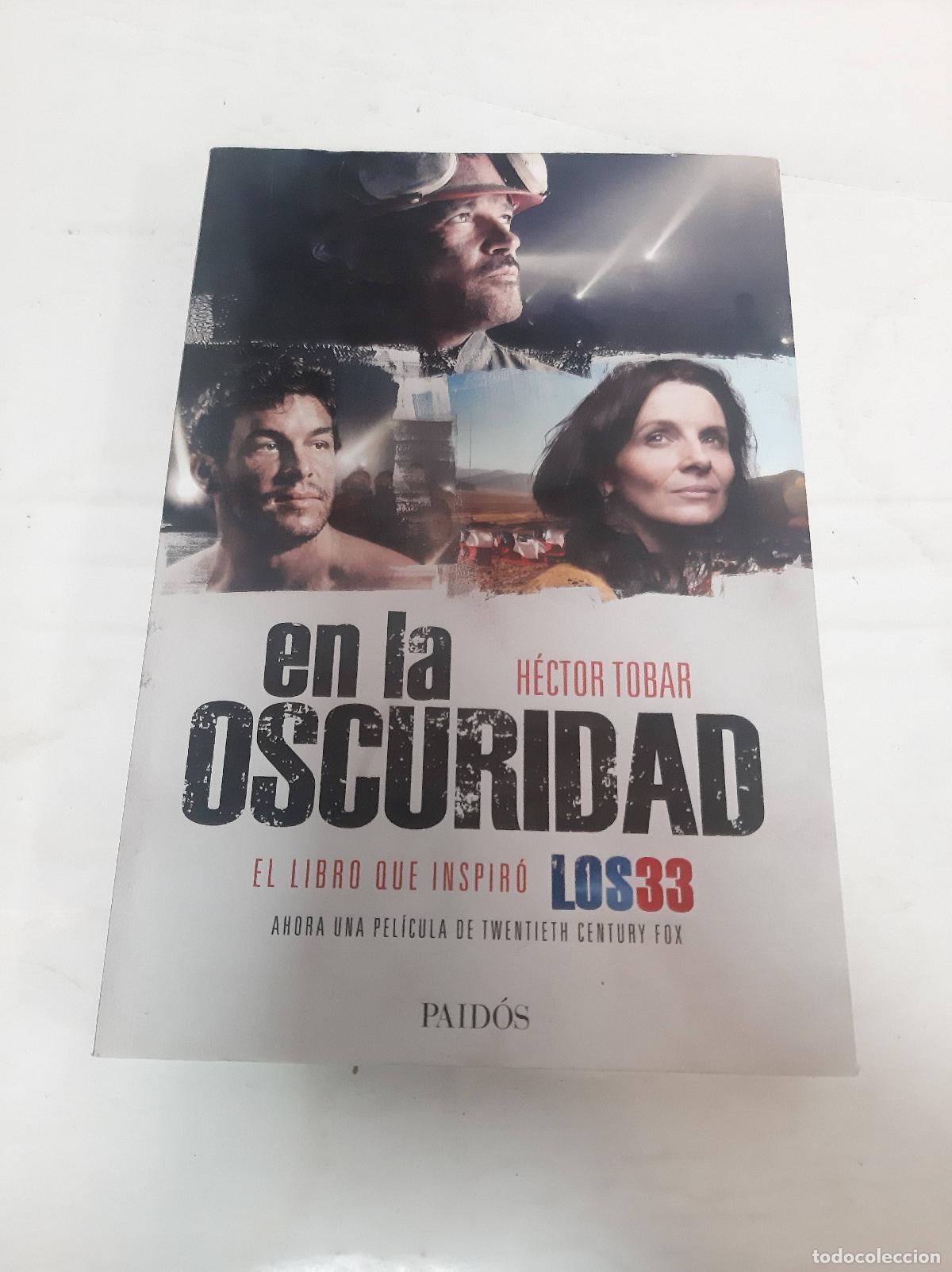 books: En La Oscuridad - Tobar, Hector - Tobar, H&eacute;ctor