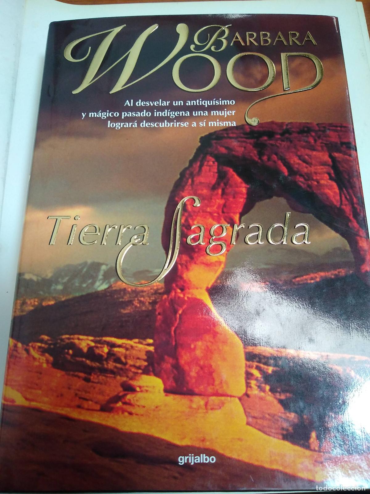 Libros: Tierra Sagrada - Barbara Wood - Foto 1