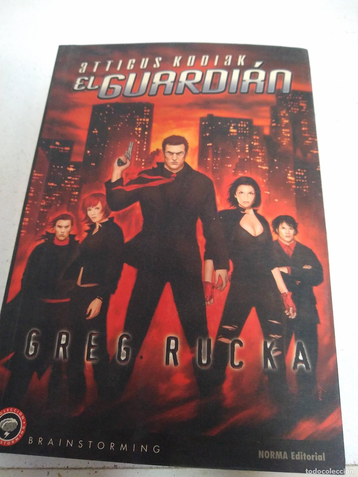 Libros: Atticus Kodiak El Guardian - Greg Rucka - Foto 1