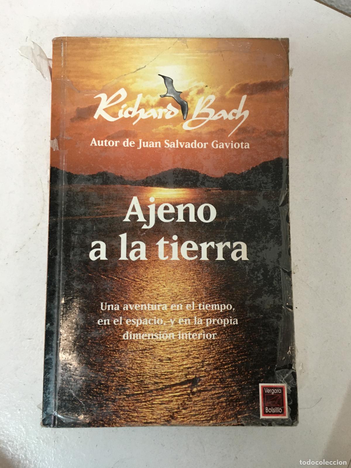 Libros: Ajeno a la tierra - Richard Bach - Foto 1