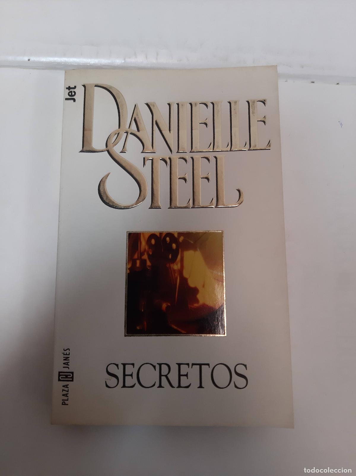 Libros: Secretos - Danielle Steel - Foto 1