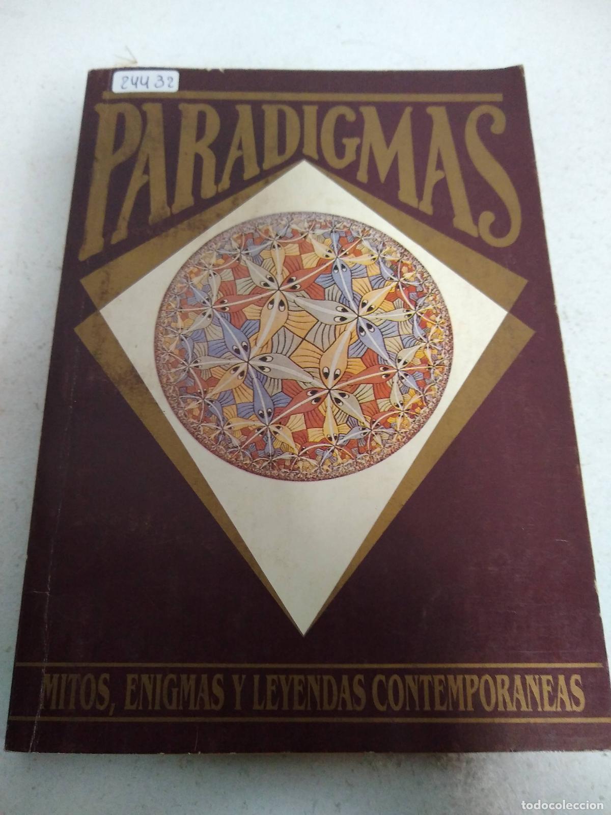 books: Paradigmas - Varios autores