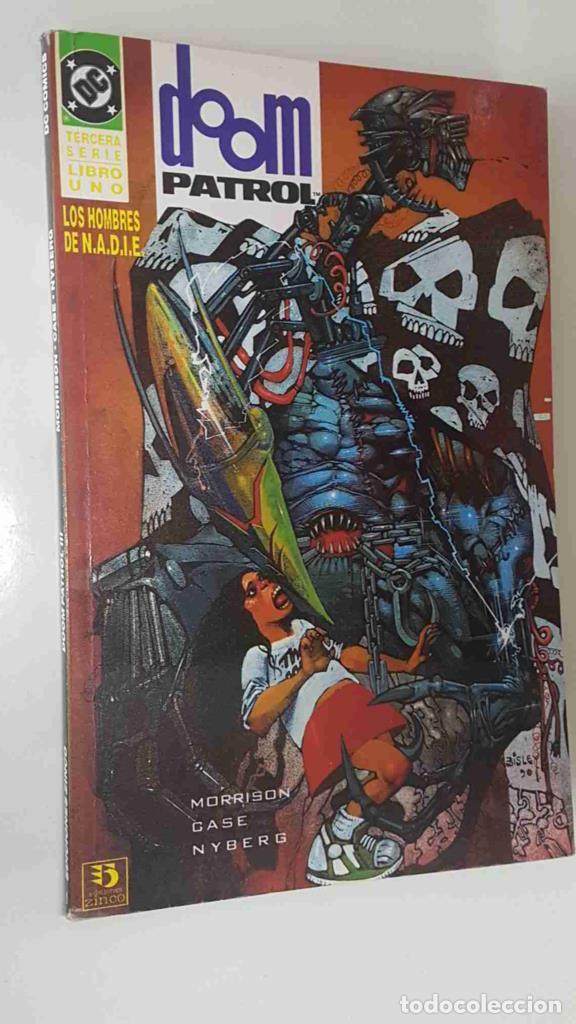 B&uuml;cher: DC, Ed. Zinco: Doom Patrol libro 1 de 4. Tercera serie - El alma de una maquina nueva. Morrison, Cas
