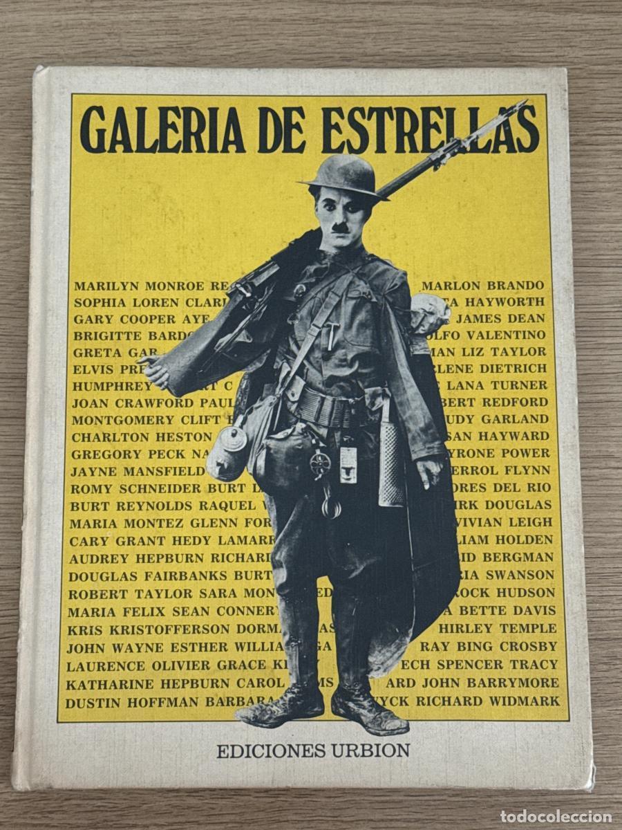 Libri di seconda mano: Galer&iacute;a de Estrellas. La Historia del Cine a Trav&eacute;s de sus Mejores P&oacute;sters. - Ediciones Urbi&oacute;n
