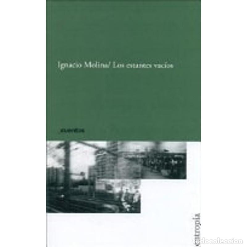 Libros: Los estantes vac&iacute;os - Ignacio Molina - Foto 1