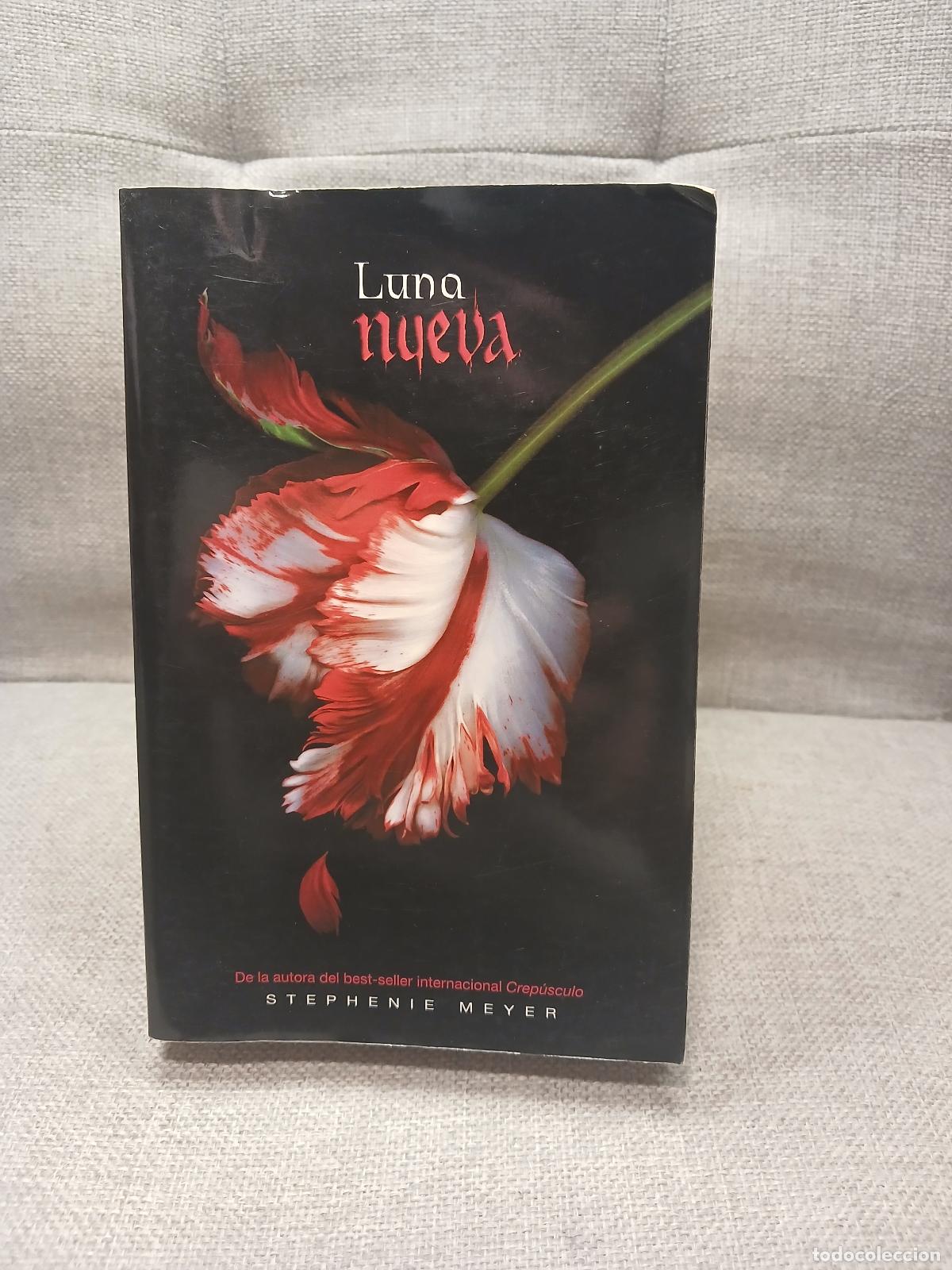 Libri di seconda mano: Luna nueva - Stephenie Meyer