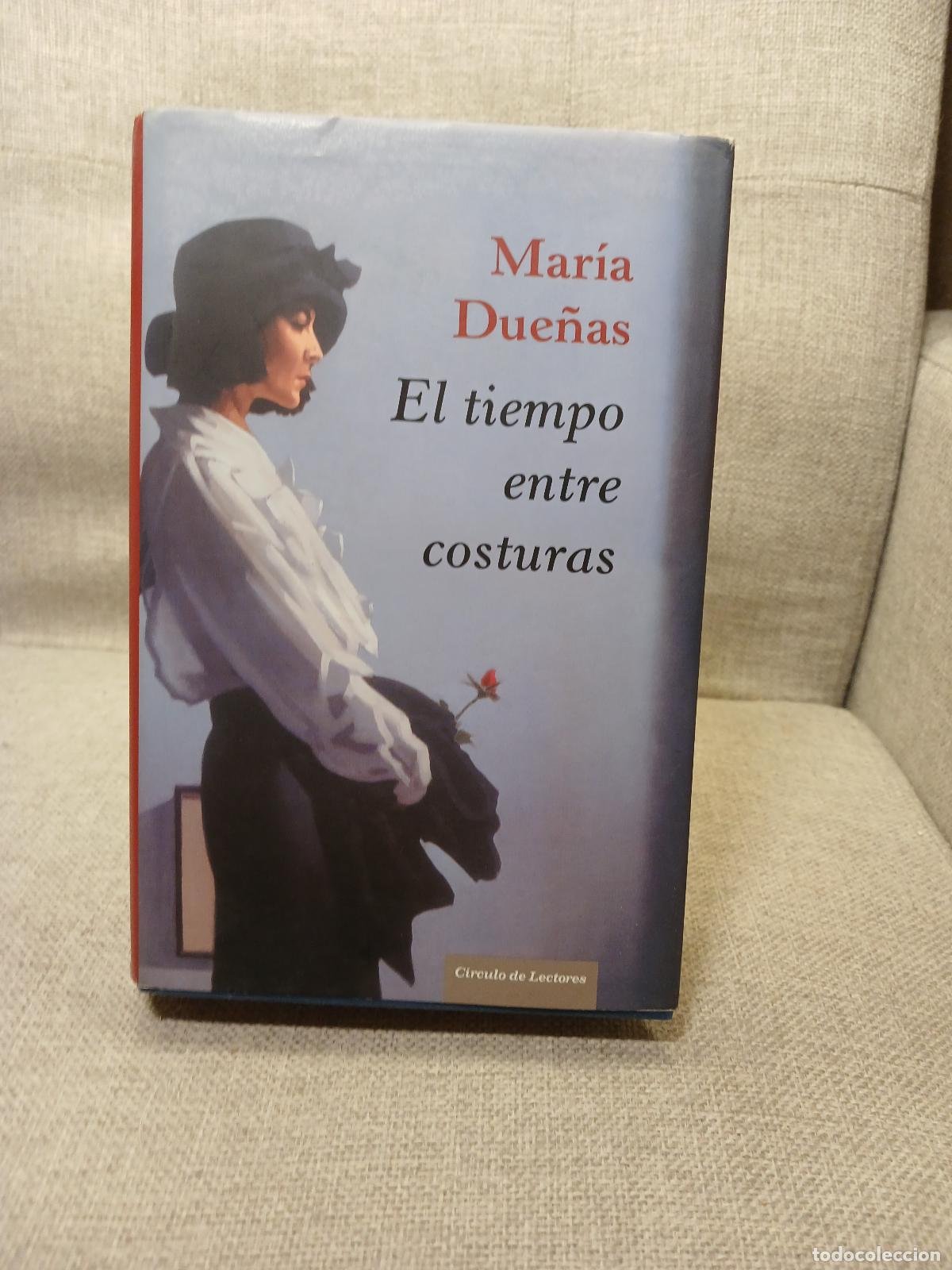 Libri di seconda mano: El tiempo entre costuras - Mar&iacute;a Due&ntilde;as