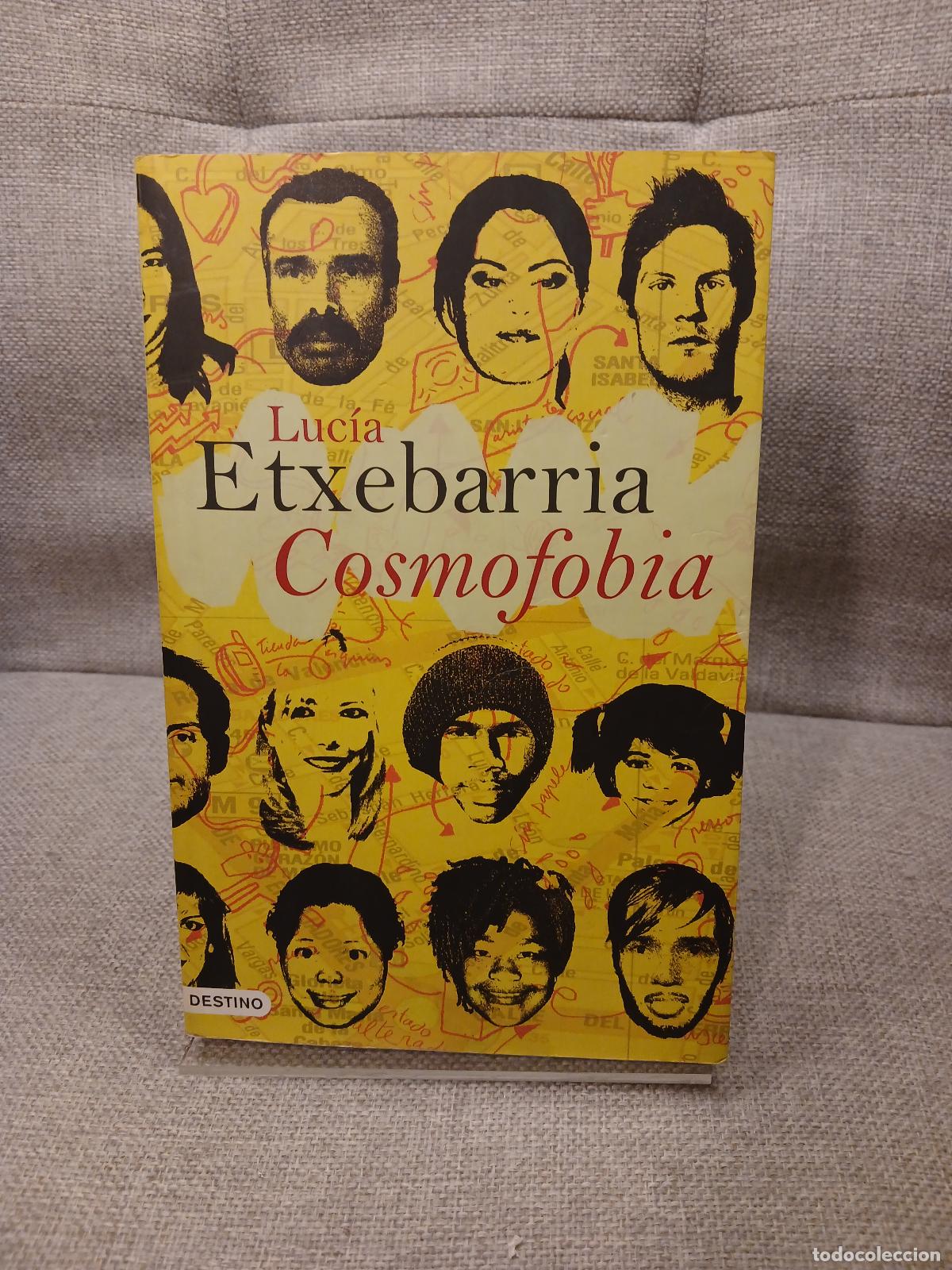 books: Cosmofobia (&Aacute;ncora & Delfin) - Luc&iacute;a Etxebarria