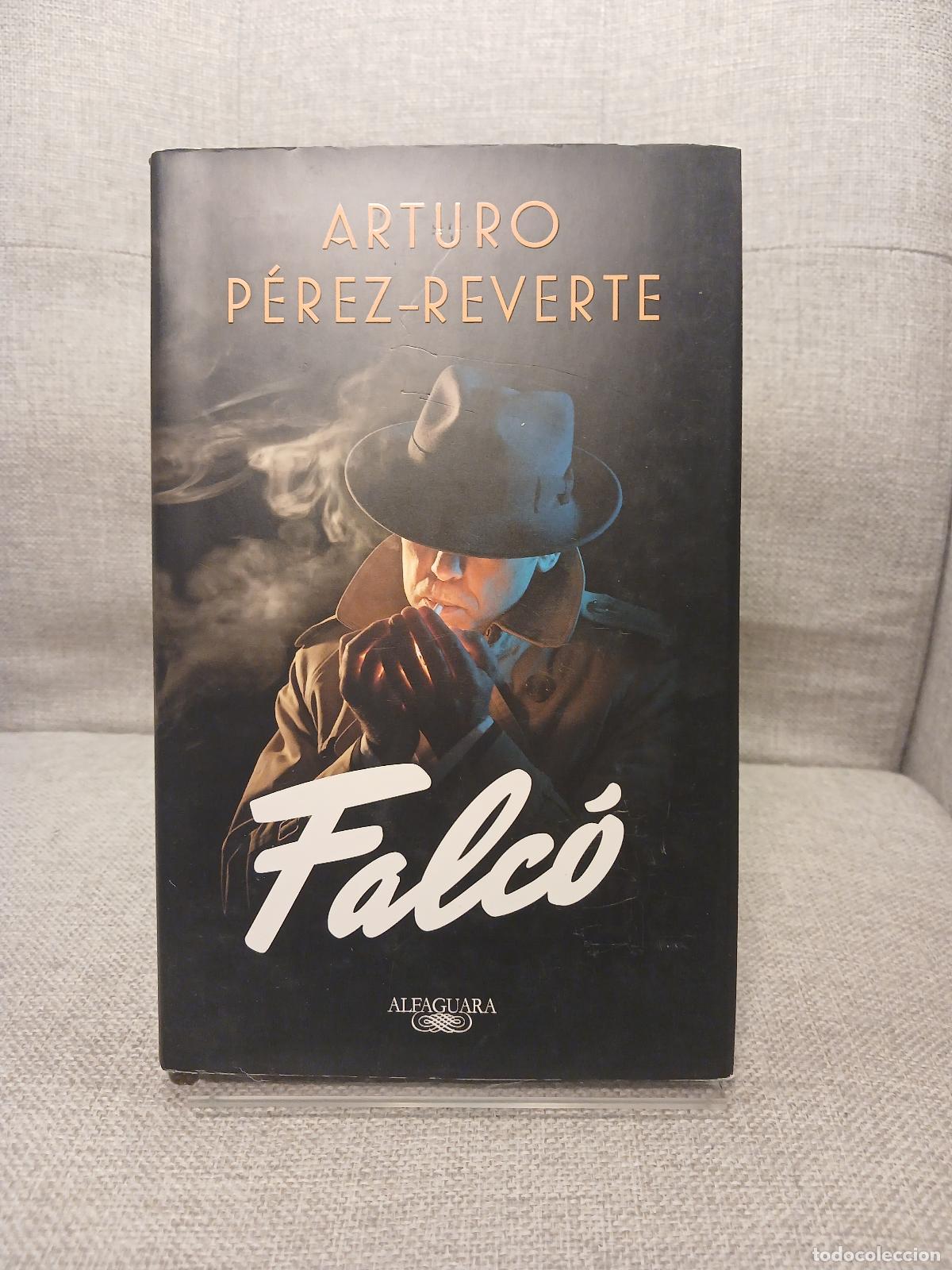 Libri di seconda mano: Falc&oacute; - Arturo P&eacute;rez-Reverte