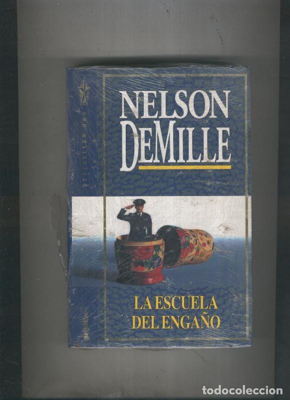 Libri di seconda mano: Best seller oro: La escuela del enga&ntilde;o - Nelson DeMille