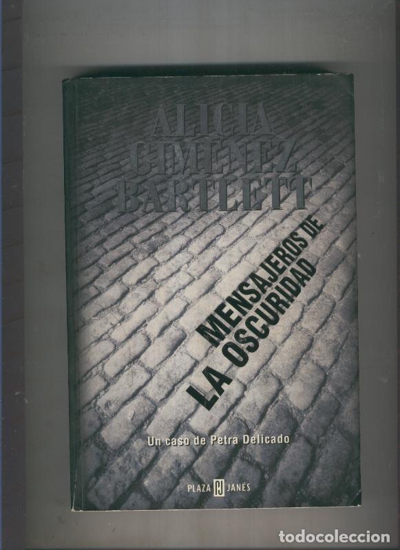 Livros em segunda m&atilde;o: Mensajeros de la oscuridad - Alicia Gimenez Bartlett