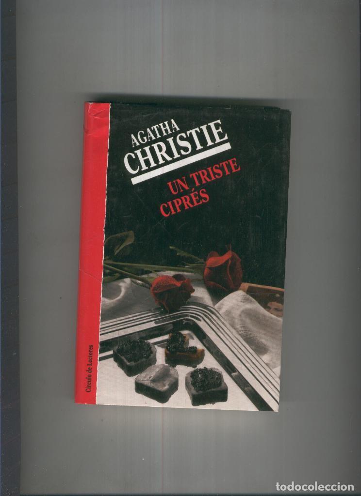 Libros: Un triste cipres - Agatha Christie - Foto 1
