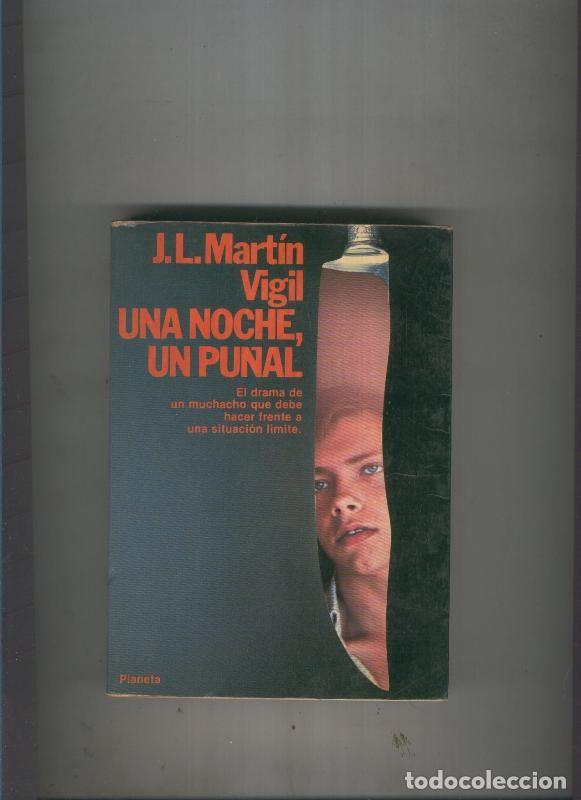 Libri di seconda mano: Una noche, un pu&ntilde;al - J.L. Martin