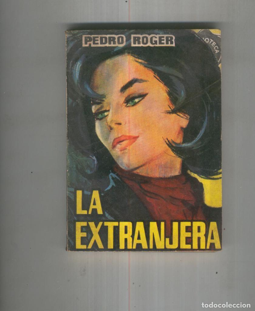 Libros: La extranjera - Pedro Roger - Foto 1