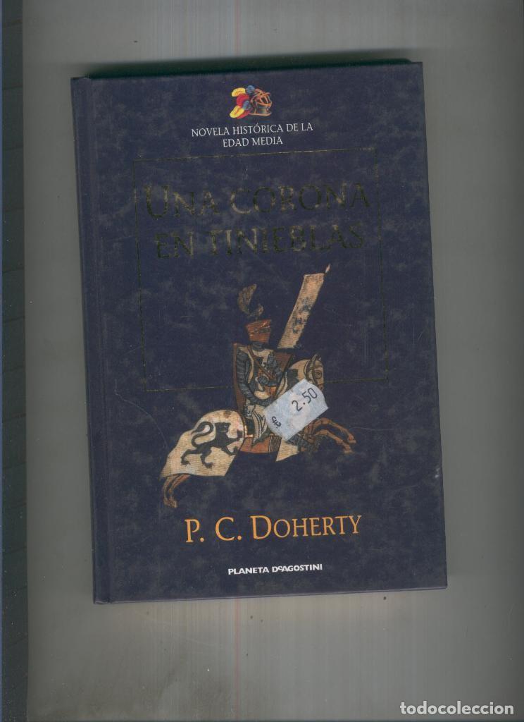 Libros: Una corona de tinieblas - P.C. Doherty - Foto 1