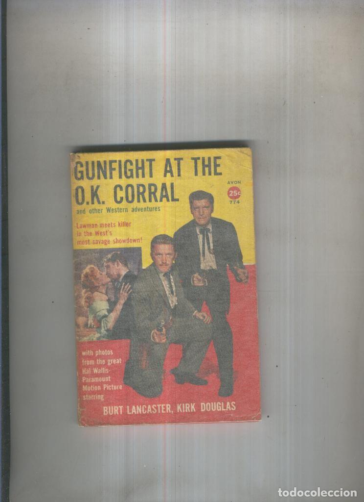 Libros: Gunfight at the O.K. Corral - varios - Foto 1