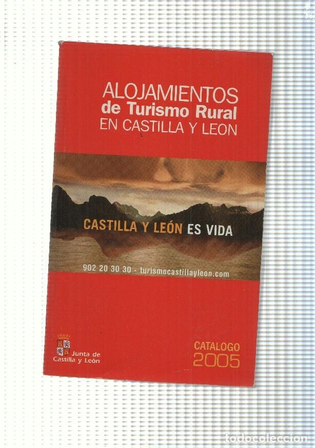 Libri di seconda mano: Alojamientos de Turismo Rural en Castilla y Leon catalogo 2005 - Varios