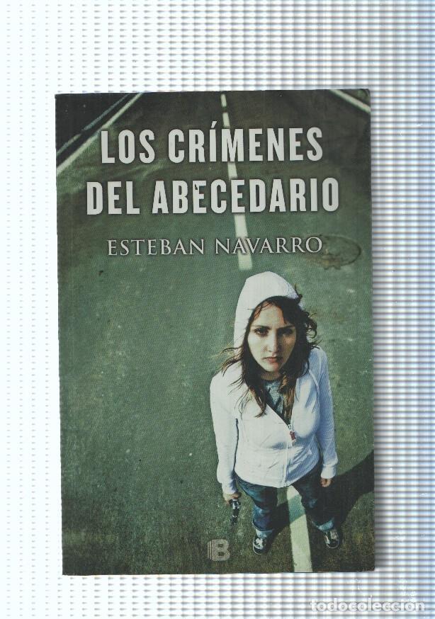 Libri di seconda mano: Los crimenes del abecedario - Esteban Navarro