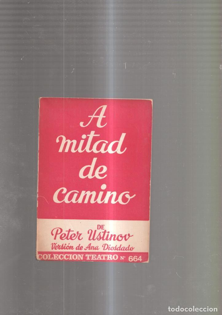 B&uuml;cher: A mitad de camino - Peter Ustinov - Ana Diosdado