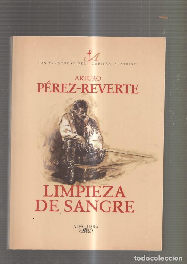 Libri di seconda mano: Limpieza de sangre - Arturo Perez Reverte