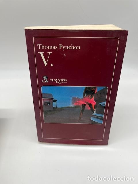 Livres: PYNCHON, Thomas. - V.