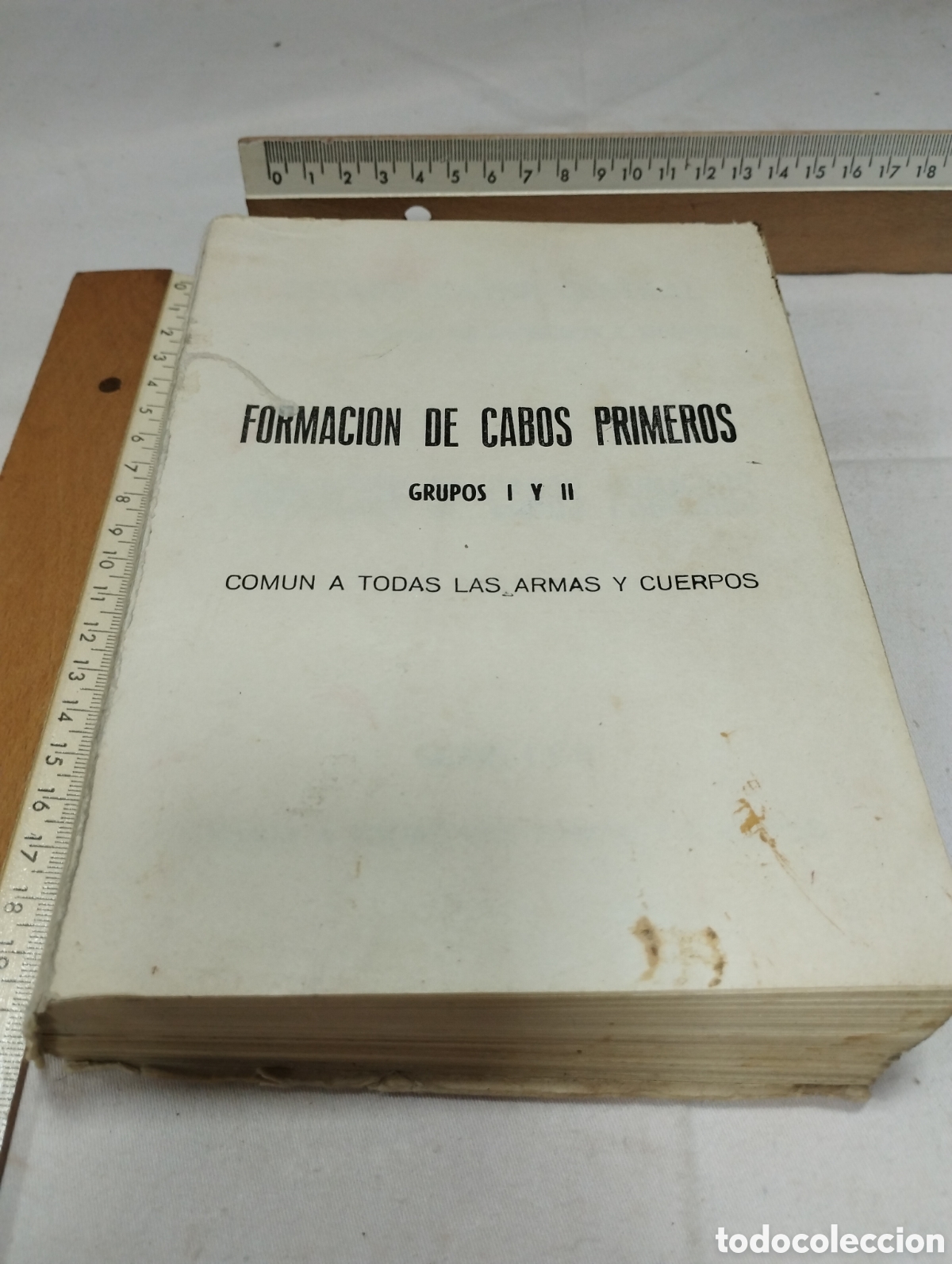 Libri di seconda mano: Formaci&oacute;n de cabos primeros. Grupos I y II. Estado Mayor Central, 1972