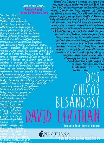 Libros: Dos chicos bes&aacute;ndose- 9788494527753